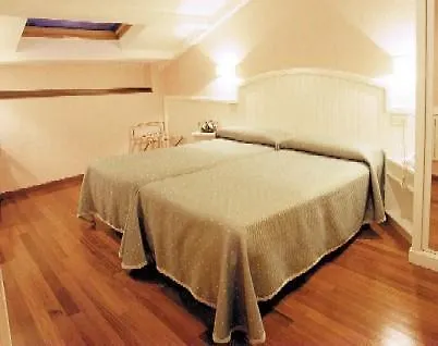 Lodge Miramar *