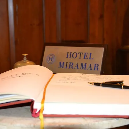 Miramar Lodge